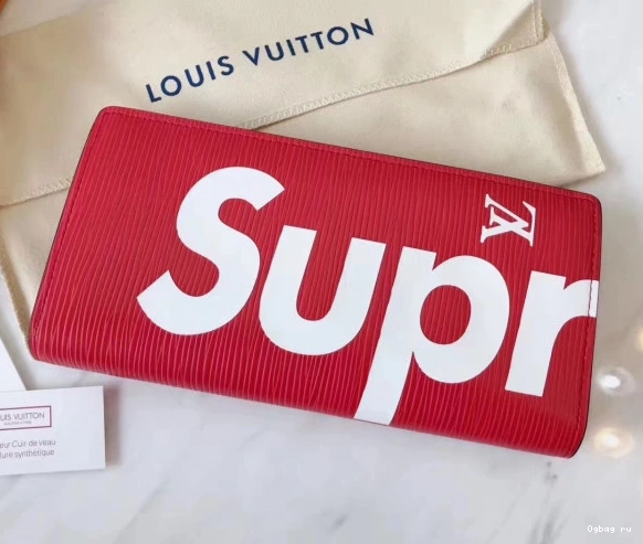 Louis Vuitton supreme wallet 0801